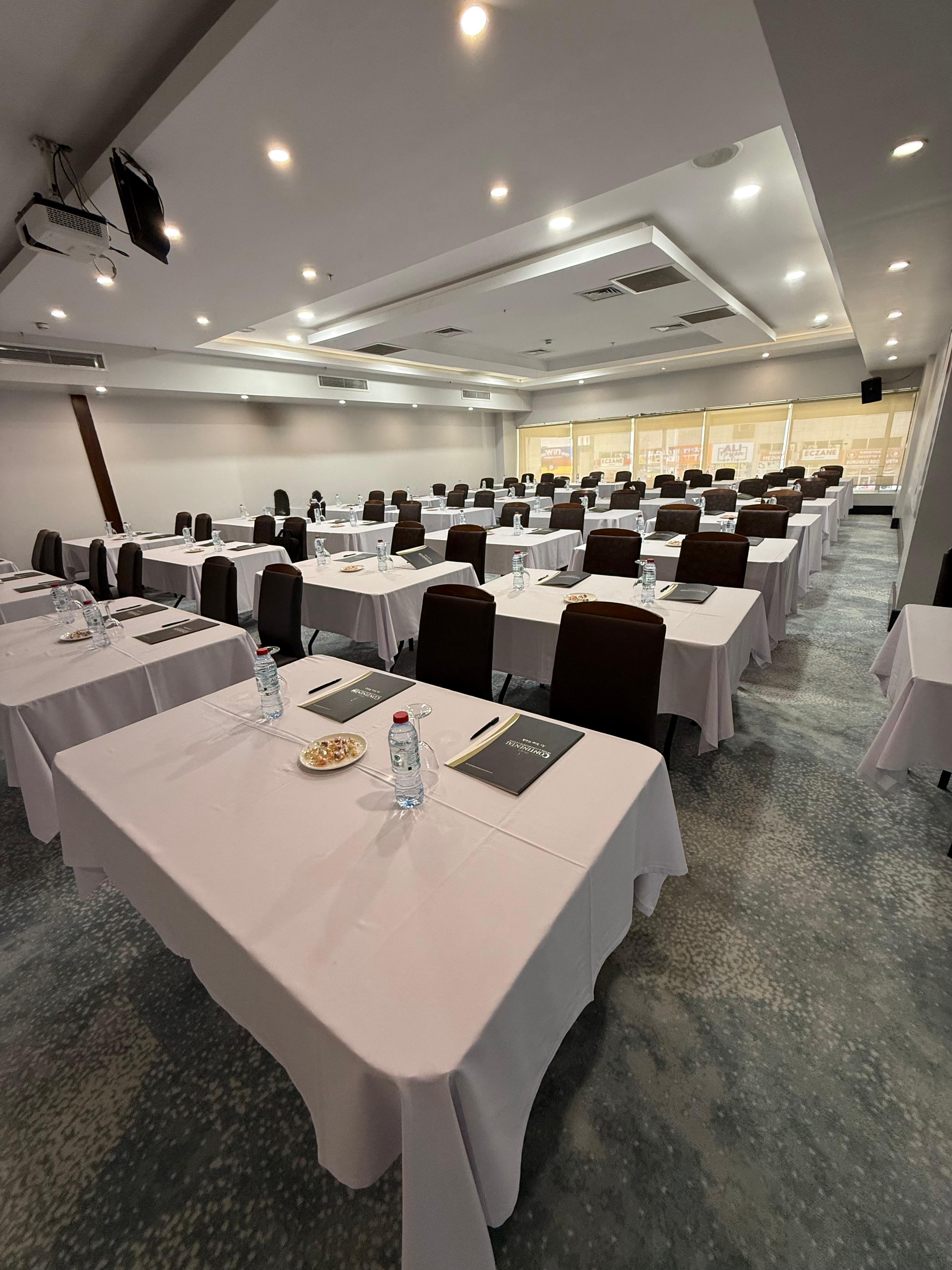 Toplantı Salonları